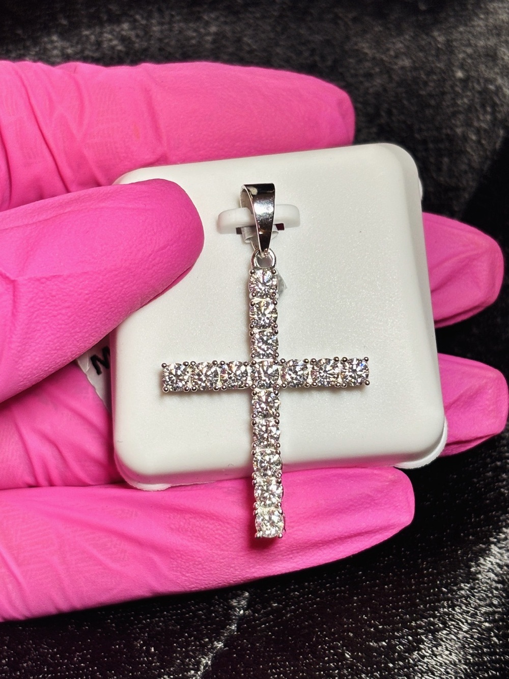 .925 Sterling Silver 1 CTW VVS Moissanite Medium Cross Pendant - Picture 5 of 11